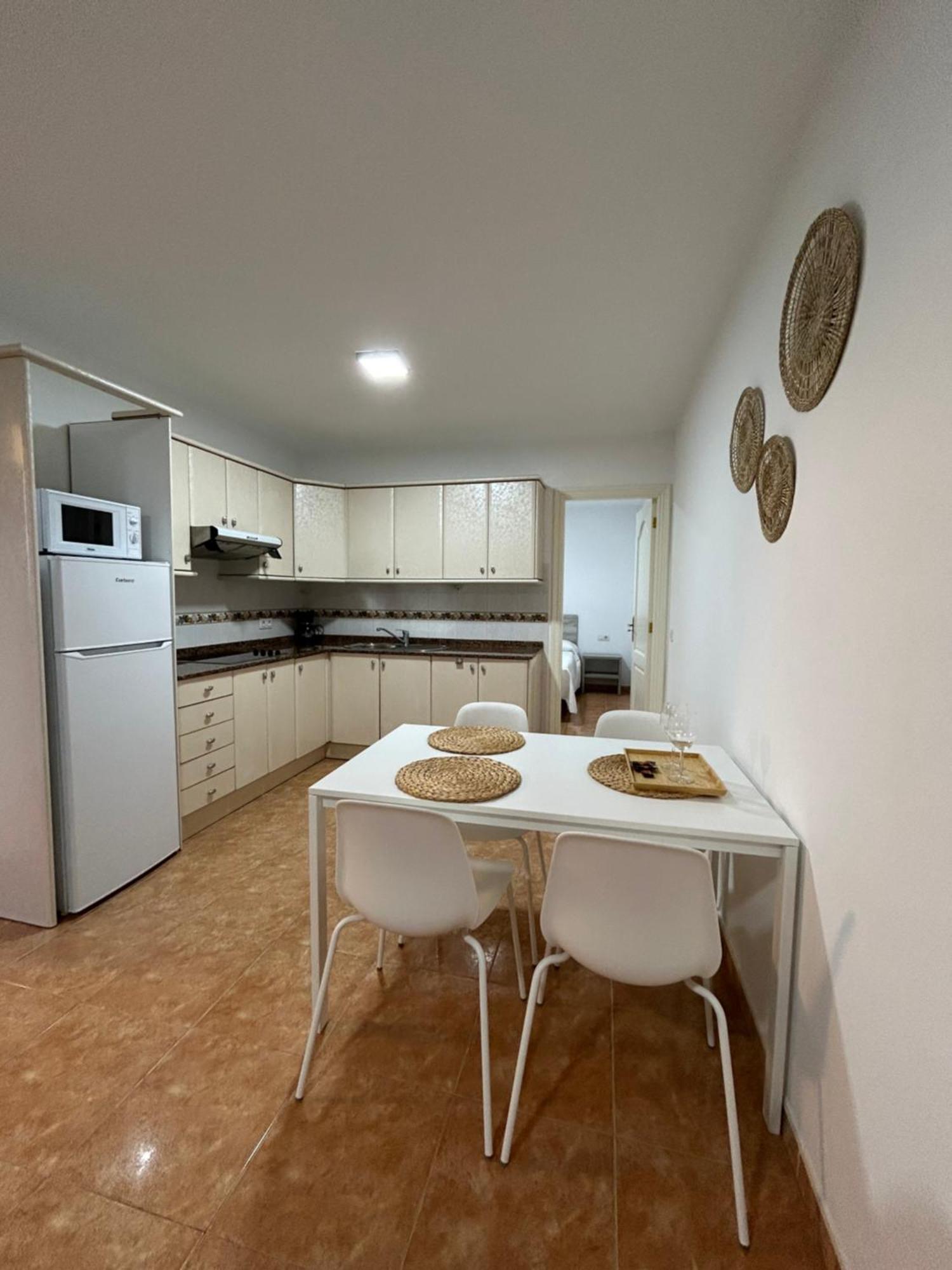 Jayla Apartment Плая Бланка Екстериор снимка